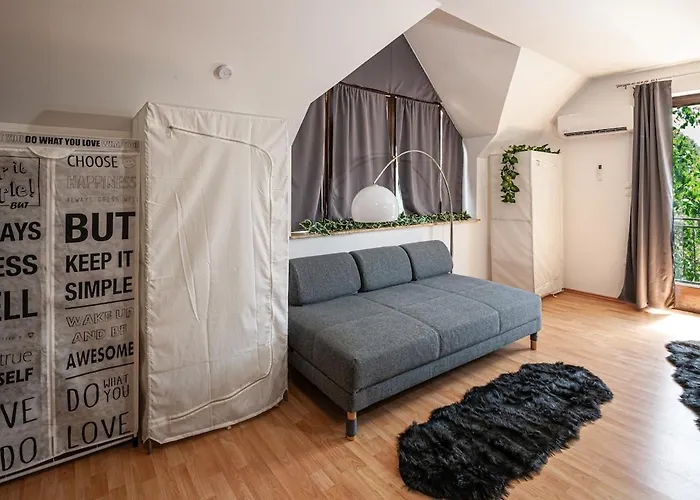 Sunrise Airport - Free Parking - 120 Sqm