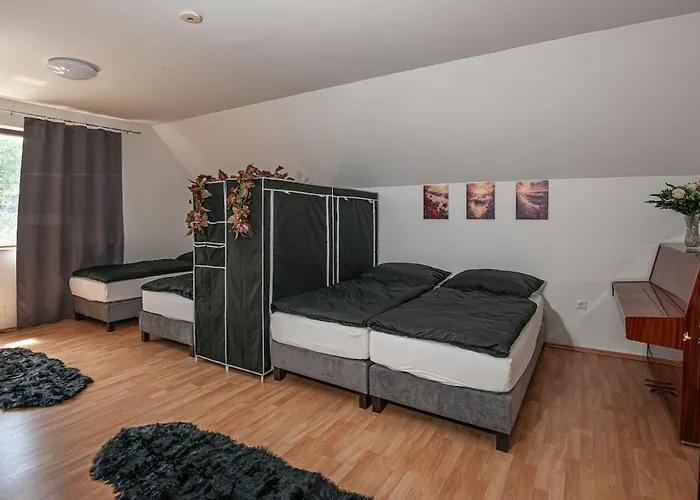 Sunrise Airport - Free Parking - 120 Sqm *