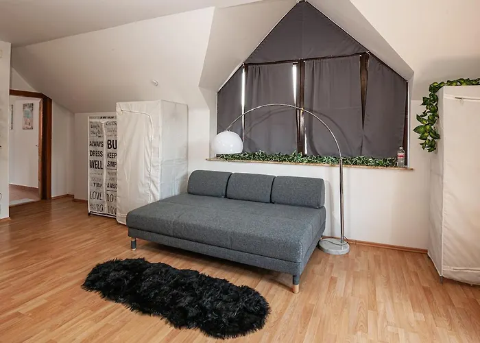 Sunrise Airport - Free Parking - 120 Sqm Будапешт